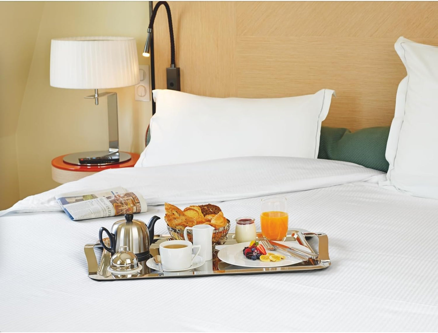 Salam Luxury French Tea Pot - Porcelain Teapot with Bronze Aluminum Cover, Ceramic Tea Kettle for Loose Tea, Removable Infuser, 4 Cup Capacity, 24oz - Bronze