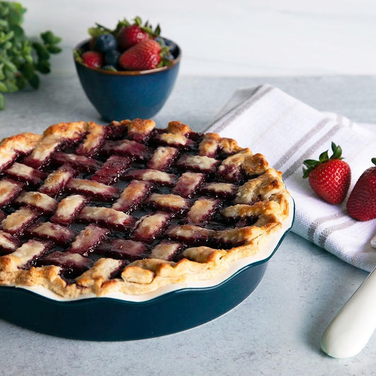 KooK Deep Dish Pie, Pecan Dessert Dish, Porcelain, Ceramic, Deep Dish Plate 10 Inch, Apple Pie, Ruffled Wave Edge, Reusable Round Pan, Oven and Dishwasher Safe, 44 Oz (Navy Blue)