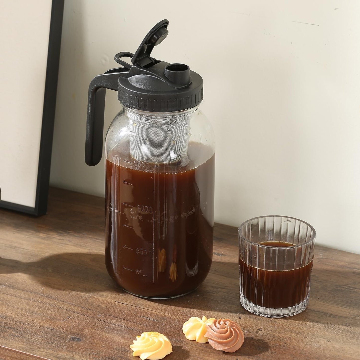 Cold Brew Coffee Maker Pitcher 64-ounce Glass Wide Mouth Mason Jar with Stainless Steel Filter and Pour Spout Handle Lid (Black, 64Ounce)