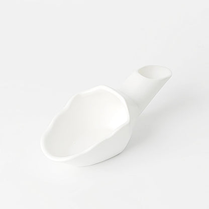 Coffee Bean Measuring Scoop with Funnel Coffee Bean Dosing Cup Ceramic Ground Coffee Spoon For Coffee Tea Sugar Flour (White)