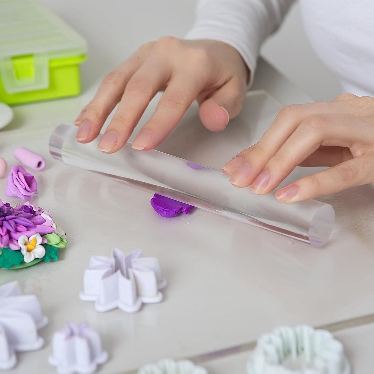 HARFINGTON Acrylic Clay Roller 6 Inch x 1 Inch Solid Non-Stick Plastic Round Tube Roller Polymer Clay Rod Fondant Rolling Pin for Shaping, Sculpting, Modeling DIY Crafts, White