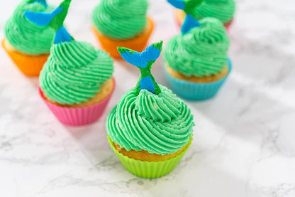 Bakerpan Premium Rolled Green Fondant for Cake Decorating - 1 Pound, Vanilla Flavor
