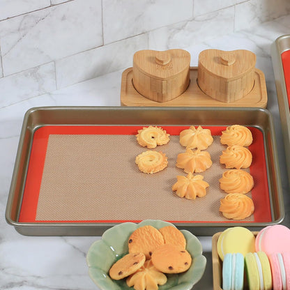 AMYONE Quarter Sheet Silicone Baking Mat, 2 Pcs Non-Stick Silicone Baking Mats Cookie Sheet for 9x13 Baking Pan, Reusable Baking Sheet Liners Compatible with Nordic Ware Naturals Quarter Sheet