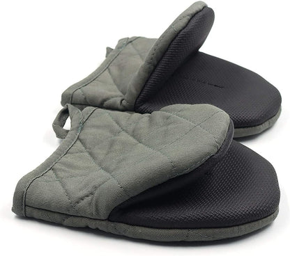 1 Pair Short Oven Mitts, Heat Resistant Silicone Kitchen Mini Oven Mitts for 500 Degrees, Non-Slip Grip Surfaces and Hanging Loop Gloves, Baking Grilling Barbecue Microwave Machine Washable (Gray)