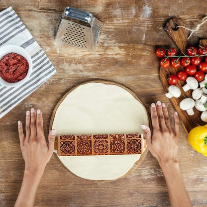 Christmas Wooden Rolling Pin for Baking,Engraved Embossing Rolling Pin Cookie Stamps Roller Square Grid Cookies Mold Kitchen Decor Tools for Kids Adults(Window Grilles)