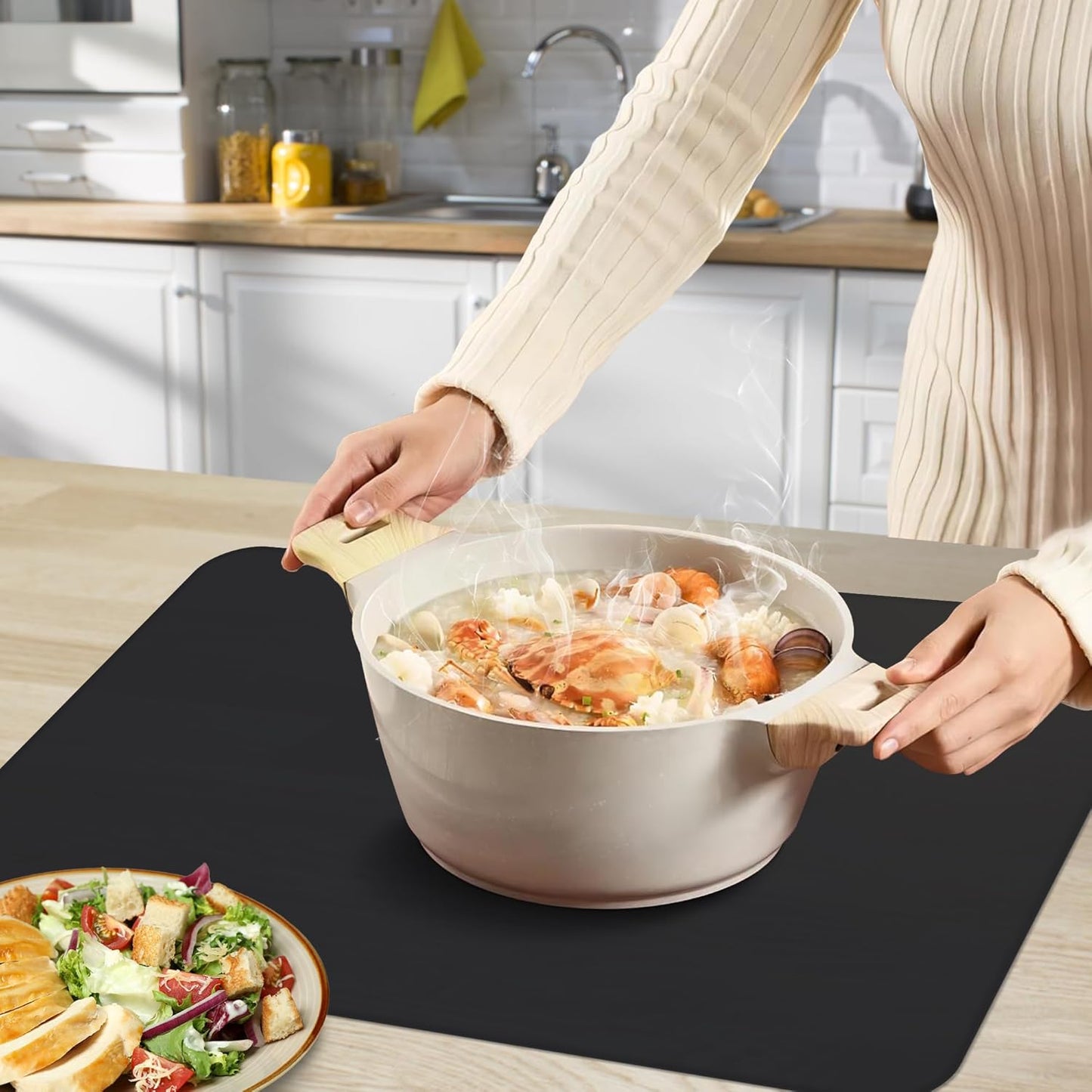 Silicone Mat for Kitchen Counter, Silicone Mat Trimable to Size (Black, 15.7×11.8inch-4pcs), BPA-Free Silicone Placemat, Heat-Resistant NonSlip Table Mat for Air Fryer, Countertop Protector Mat