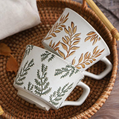 Ceramic Mug Set of 1 With Gold Spoon, 11oz - Vintage Coffee Mug, Pottery Cups for Milk, Latte, Cappuccino, Tea - Porcelain Dishwasher, Microwave Safe Stoneware 1 PCS Brown Leaf Cup