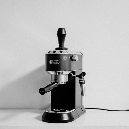 Normcore 51mm Espresso Tamper - Spring-loaded Tamper – Barista Tools - Barista Coffee Tamper with Anodized Aluminum Tamper Stand Holder – Stainless Steel Flat Base