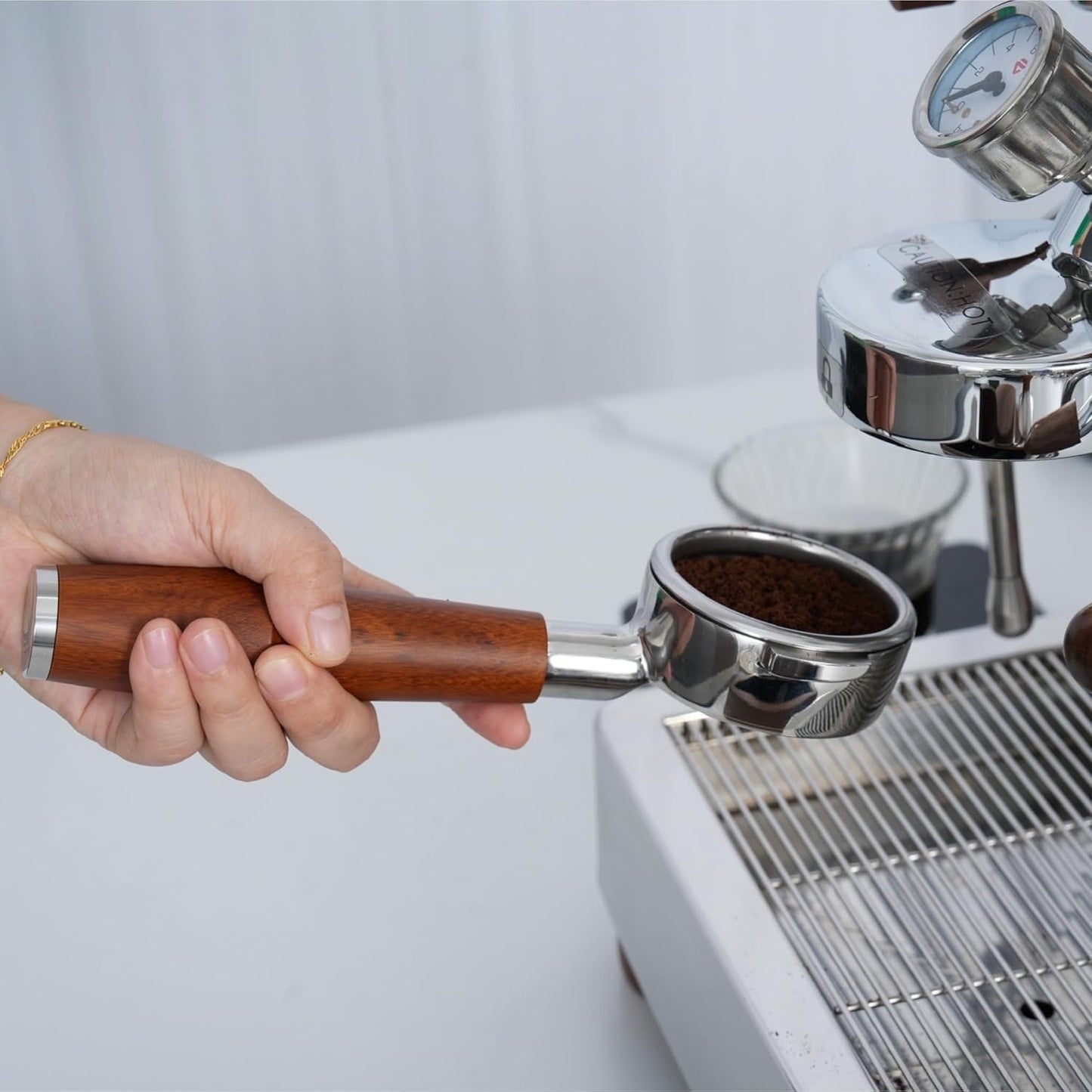 58mm Bottomless Portafilter for E61 Group Head | Professional Barista-Grade Naked Portafilter | Compatible with Rocket, Lelit, Ascaso, Profitec, ECM, Flair 58 & More (Rosewood)