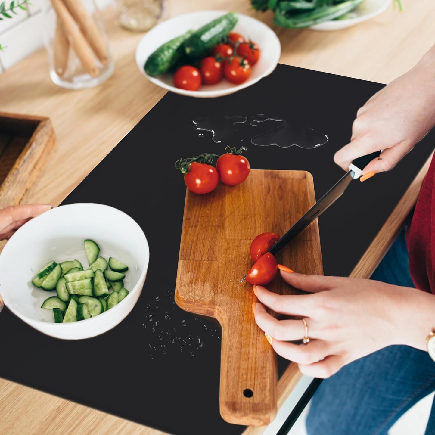 Silicone Mat for Kitchen Counter, Silicone Mat Trimable to Size (Black, 15.7×11.8inch-4pcs), BPA-Free Silicone Placemat, Heat-Resistant NonSlip Table Mat for Air Fryer, Countertop Protector Mat