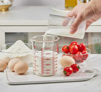 High Borosilicate Glass Measuring Cup-V-Shaped Spout，Glass Measuring Beaker for Kitchen or Restaurant, Easy to Read, 500 ML (16 Oz, 2 Cup)