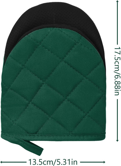 1 Pair Short Oven Mitts, Heat Resistant Silicone Kitchen Mini Oven Mitts for 500 Degrees, Non-Slip Grip Surfaces and Hanging Loop Gloves, Baking Grilling Barbecue Microwave Machine Washable
