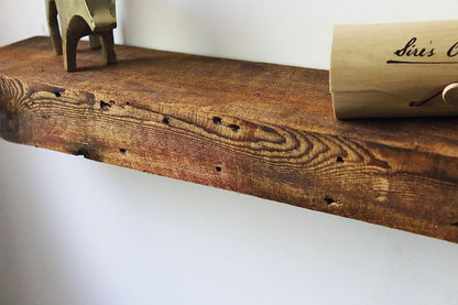 Modern Timber Craft 18 Inch Reclaimed Wood Wall Shelf | Solid Rustic American Barnwood with Floating Shelf Brackets | 2.75" Thickness | 18" L x 8" D, Rustic Original - Oiled
