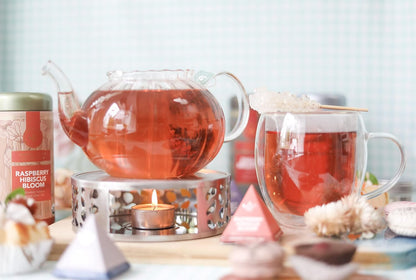 Teabloom Vienna Glass Teapot – Stain-Free Heatproof Glass – Stovetop Safe – Removable Stainless Steel Infuser – Perfect for Loose Leaf Tea – 37 oz. / 1100 ml (3-4 Cups)