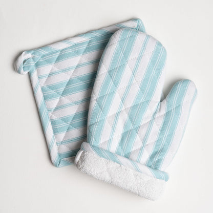 Oven Mitts & Potholder Set - Durable Heat Resistant Gloves - Thick Mittens for Kitchen - Suitable for Cooking, Baking, Grilling – BBQ - 2 Oven Mitts & 2 Potholders – Light Blue Stripes - Casa De Lan