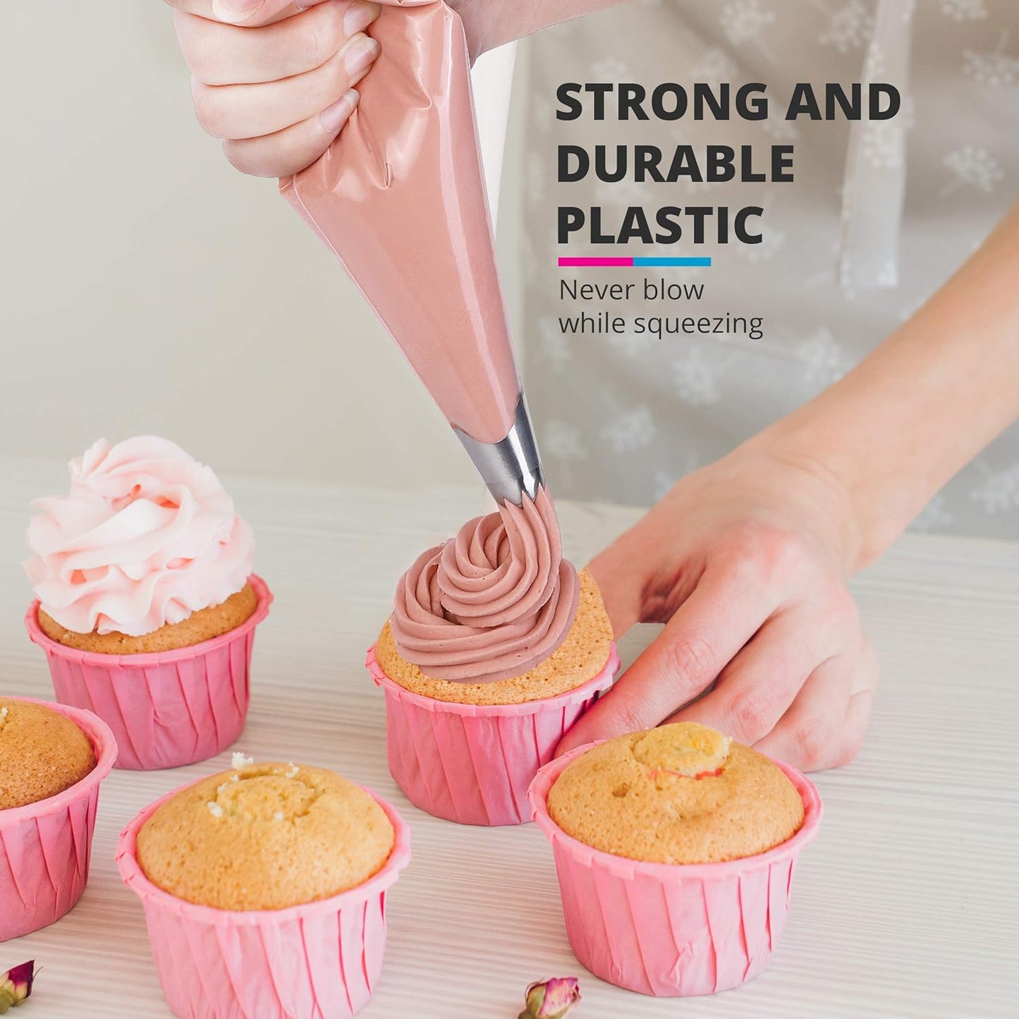 Riccle Disposable Piping Bags 16 Inch - 100 Textured Anti Burst Pastry Bags - Icing Piping Bags for Frosting - Ideal for Cakes and Cookies Decoration