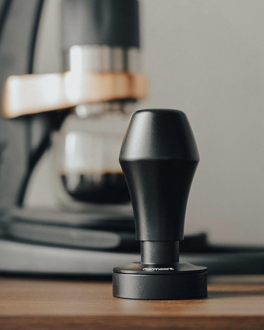 Normcore 45.5mm Spring Loaded Coffee Tamper V4 Fits Flair Pro, Pro 2, 304 Stainless Steel Flat Base, Ergonomic Anodized Aluminum Handle, Black