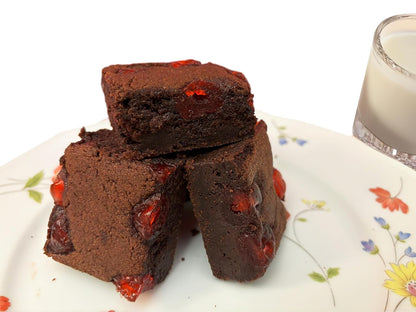 Ruth’s Maraschino Cherry Cake Style Brownies 1 Dozen – Gourmet Baked Treats | Delicious Gift with The Finest Ingredients