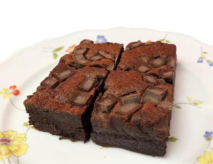 Ruth’s Chocolate Chunk Cake Style Brownies 4 Dozen – Gourmet Baked Treats | Delicious Gift with The Finest Ingredients | Guaranteed to Arrive Fresh