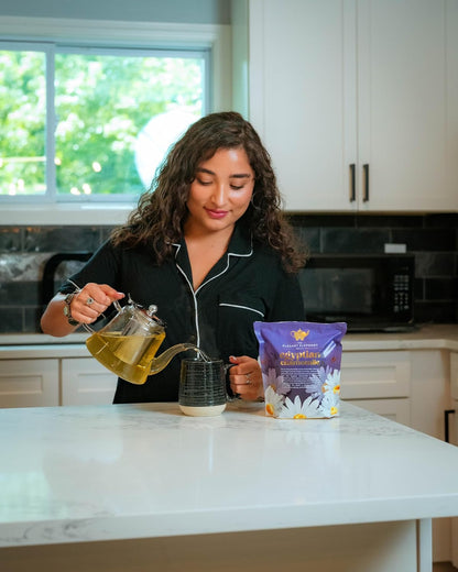 Egyptian Chamomile Tea, Organic Loose Leaf Herbal Tea – Cozy, Calming – Supports Stress Relief, Relaxation & Sleep – 4 oz Resealable Bag (Makes 50 Cups) – The Elegant Elephant