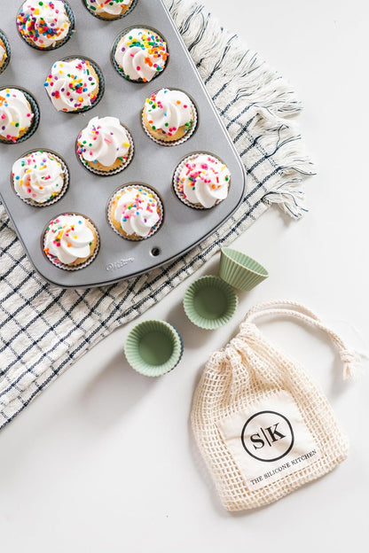 The Silicone Kitchen Reusable Silicone Baking Cups Gift Set Bundle, 24 Regular, 12 Jumbo, 24 Mini, Blue, Green, White