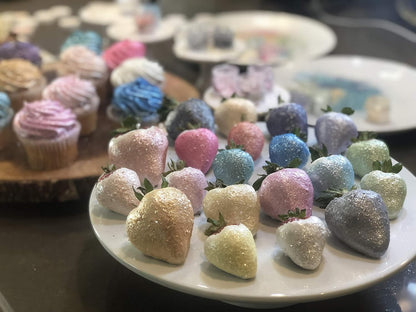 Bakell - Soft Blue Tinker Dust Edible Glitter (25g 1x Jar) for Cakes, Cookies, Desserts and Drinks!