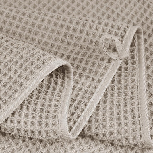 POLYTE Microfiber Oversize Quick Dry Lint Free Bath Towel, 60 x 30 in, 4 Pack (Waffle Weave)