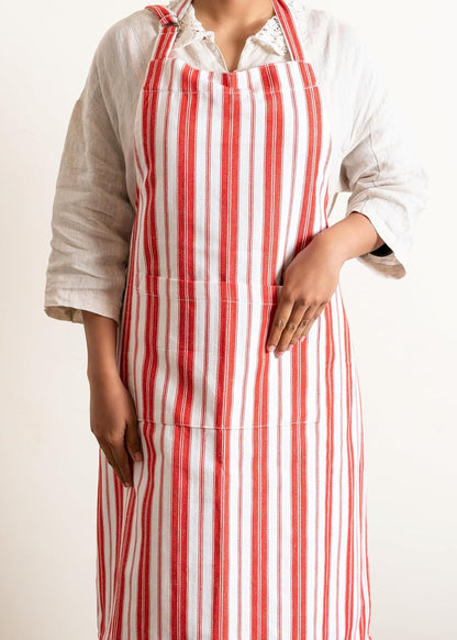 1 Oven Mitt, 1 PotHolder & 1 Kitchen Apron Set - Durable Heat Resistant Gloves - Thick Mittens for Kitchen - Suitable for Cooking, Baking, Grilling – Men & Women – Bright Red Stripes - Casa De Lan